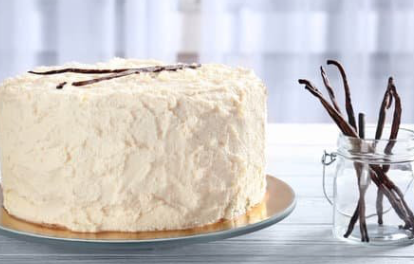 Classic Vegan Vanilla Bean Cake – Nut-Free & 3-Tier